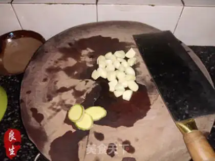 Make Mountain chicken step 1