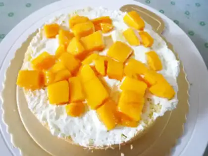 Make Nobita birthday cake step 20