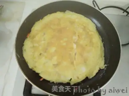 Make Fried eggs step 10