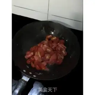Make Tomato fried eggs step 7