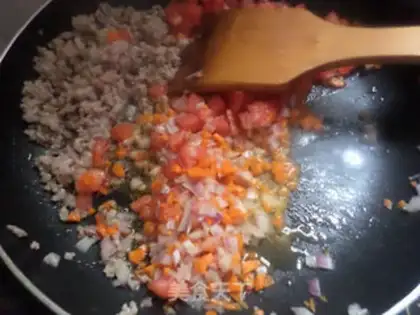 Make Homemade ketchup pasta step 3