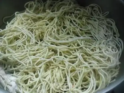 Make White bean horned mushroom noodles step 7