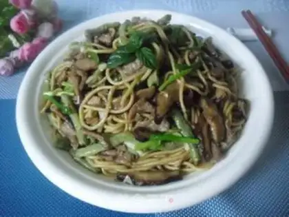 Make White bean horned mushroom noodles step 10