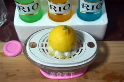 Make Fruit Punch step 1