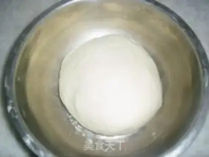 Make Frozen gravy meat buns step 8