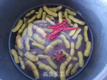 Make Salt-water beans step 1