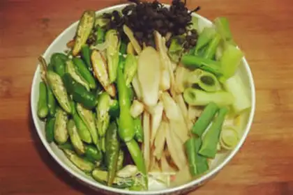 Make Chongqing Dynamite step 1