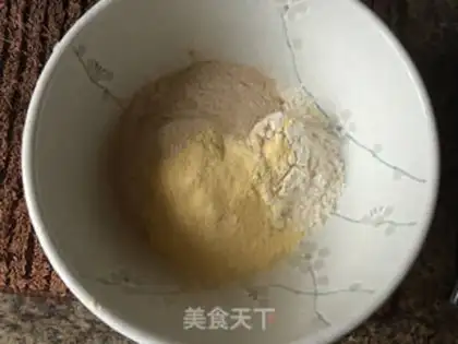 Make Pancake fruit step 2