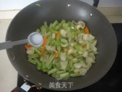 Make Shrimp Celery step 8