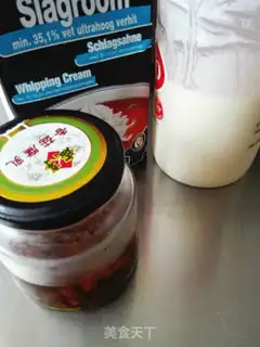 Make Rum-drink ice cream step 0