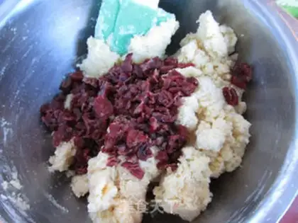 Make Cranberry cookies step 5