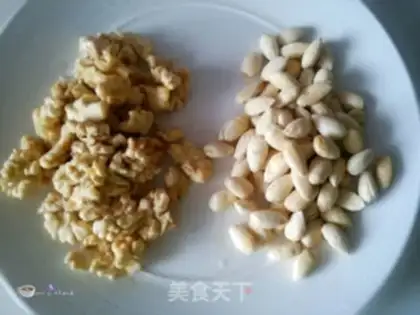Make Self-made healthy nuts step 2