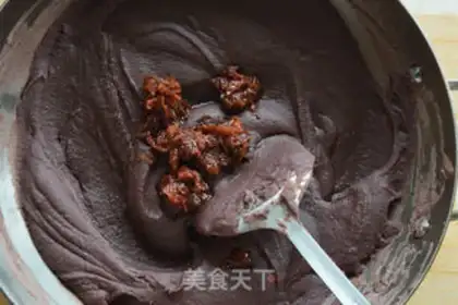 Make Rose bean sand step 6