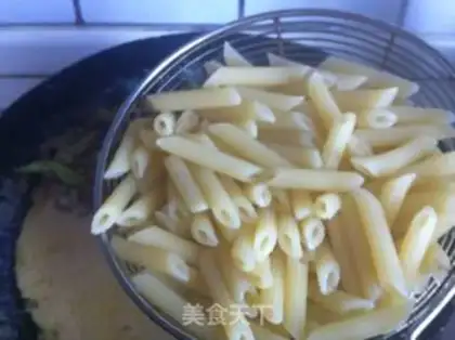 Make Butter mushroom bacon pasta step 10