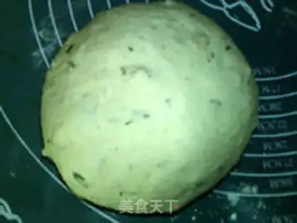 Make Potato mashed rose bread step 17