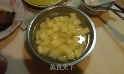 Make Curry chicken and potatoes step 2