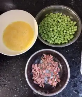 Make Soybeans, fried eggs step 0