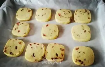 Make Cranberry cookies step 8