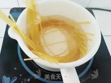 Make Spaghetti ketchup step 1