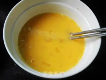 Make Five eggs of fried rice step 4