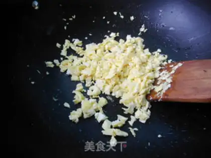 Make Five eggs of fried rice step 6