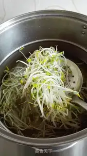 Make The green bean sprouts step 3