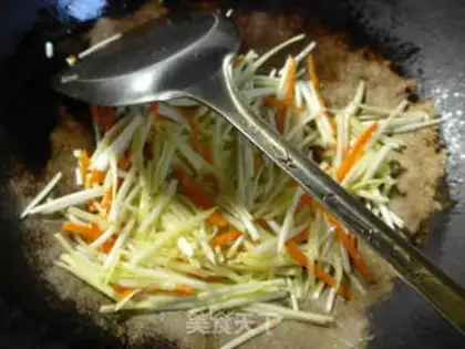 Make The sprouts are fried step 3