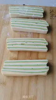 Make Three-coloured pane step 6