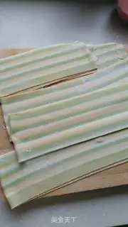 Make Three-coloured pane step 7