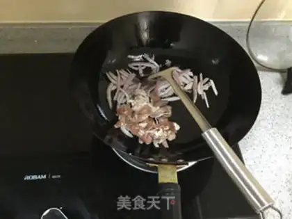 Make Black pepper chicken fried river powder step 4