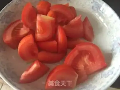 Make Tomato fried eggs step 0