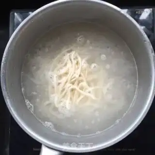 Make Fried noodles step 6