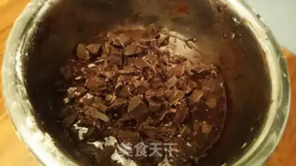 Make Big chocolate cookies step 7