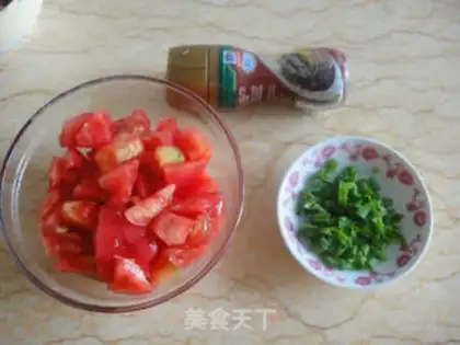 Make Tomato noodles step 1