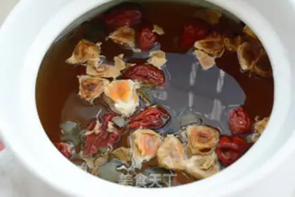 Make Rohan fruit and red date sugar step 2