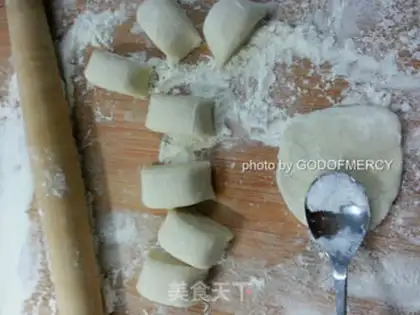 Make Fry onion pancakes step 4