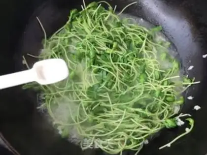 Make Garlic black bean seed step 7