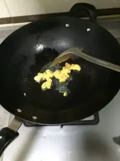 Make The medicine chicken soup step 1