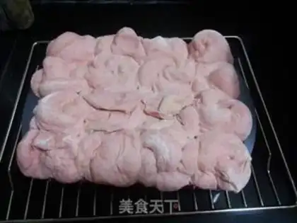 Make Flamingo bun step 12