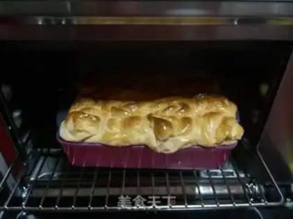 Make Flamingo bun step 14