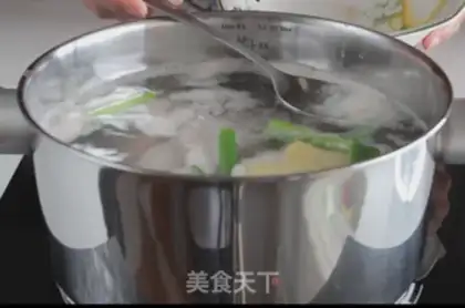 Make Korean cold-faced approach step 1