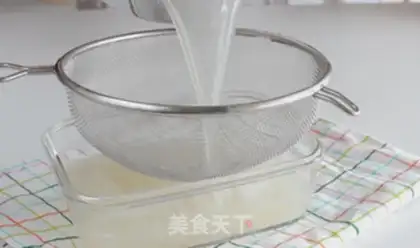 Make Korean cold-faced approach step 2