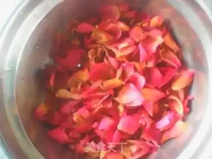 Make Rose cookies step 0
