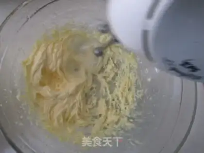 Make Rose cookies step 1