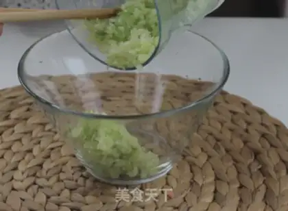 Make The Korean blending of noodles step 1