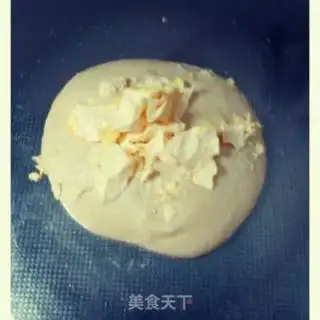 Make Hands on old bread step 3