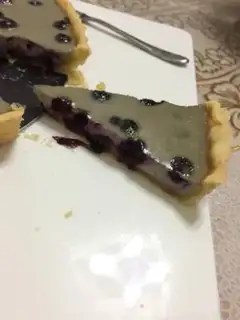 Make Blueberry pie step 4
