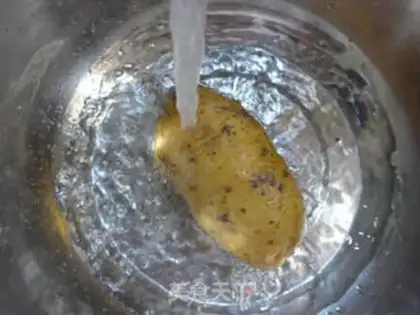 Make Potato pieces step 1