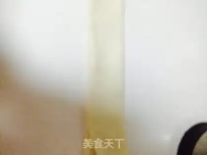 Make Hand grab cake step 5