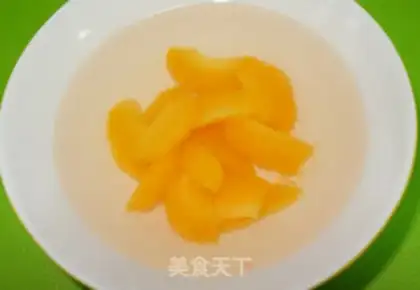 Make Cake with apple sauce step 1